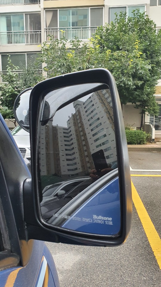 시야각도가 넓어요.