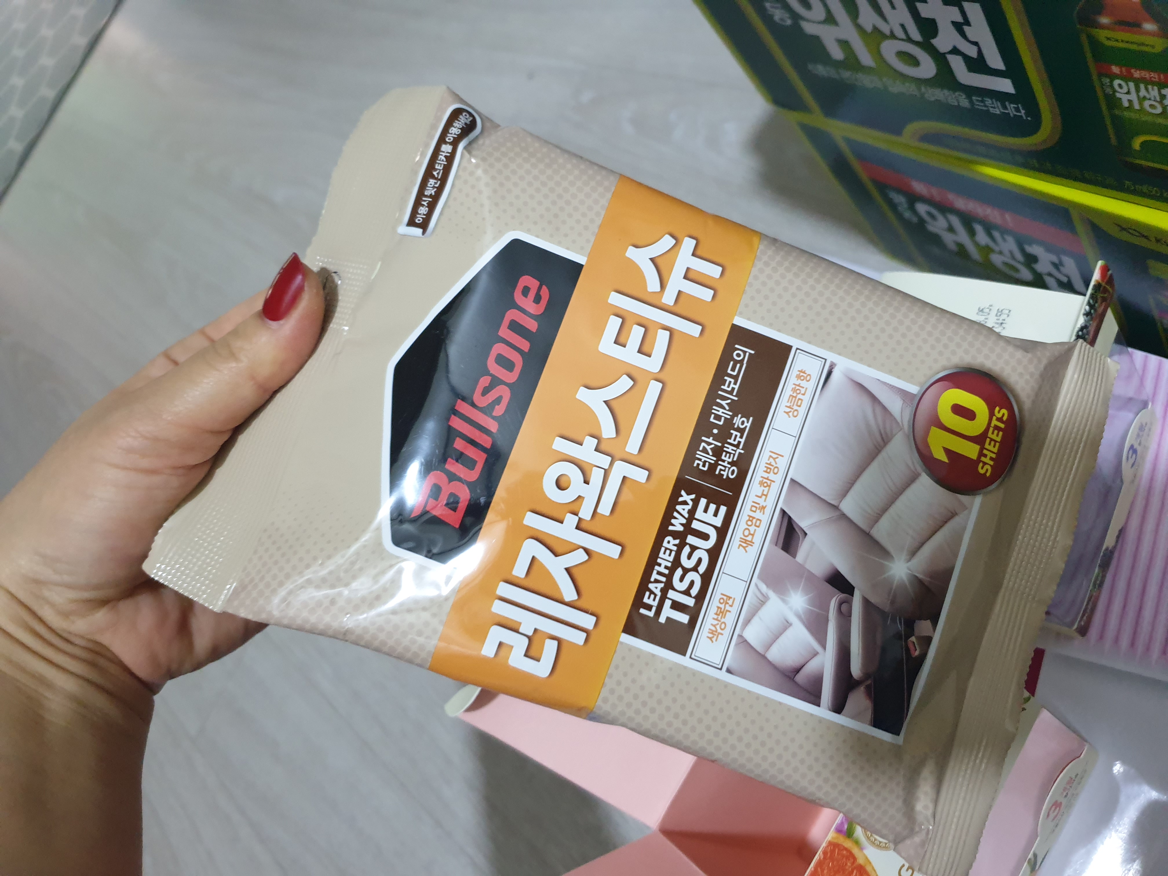 세차못할때 쓱 닦아주기좋아요