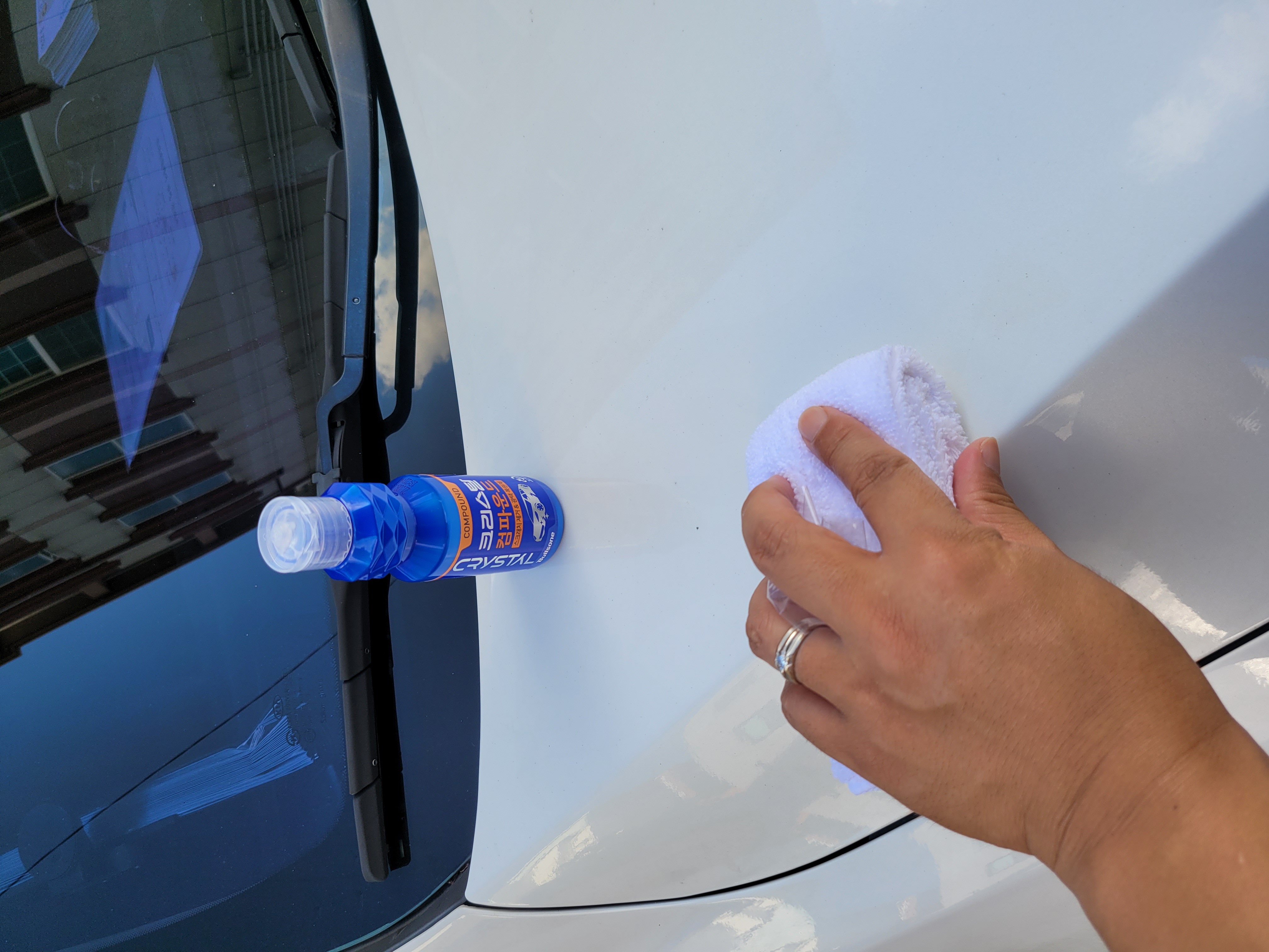 흠집이 너무 많아서..