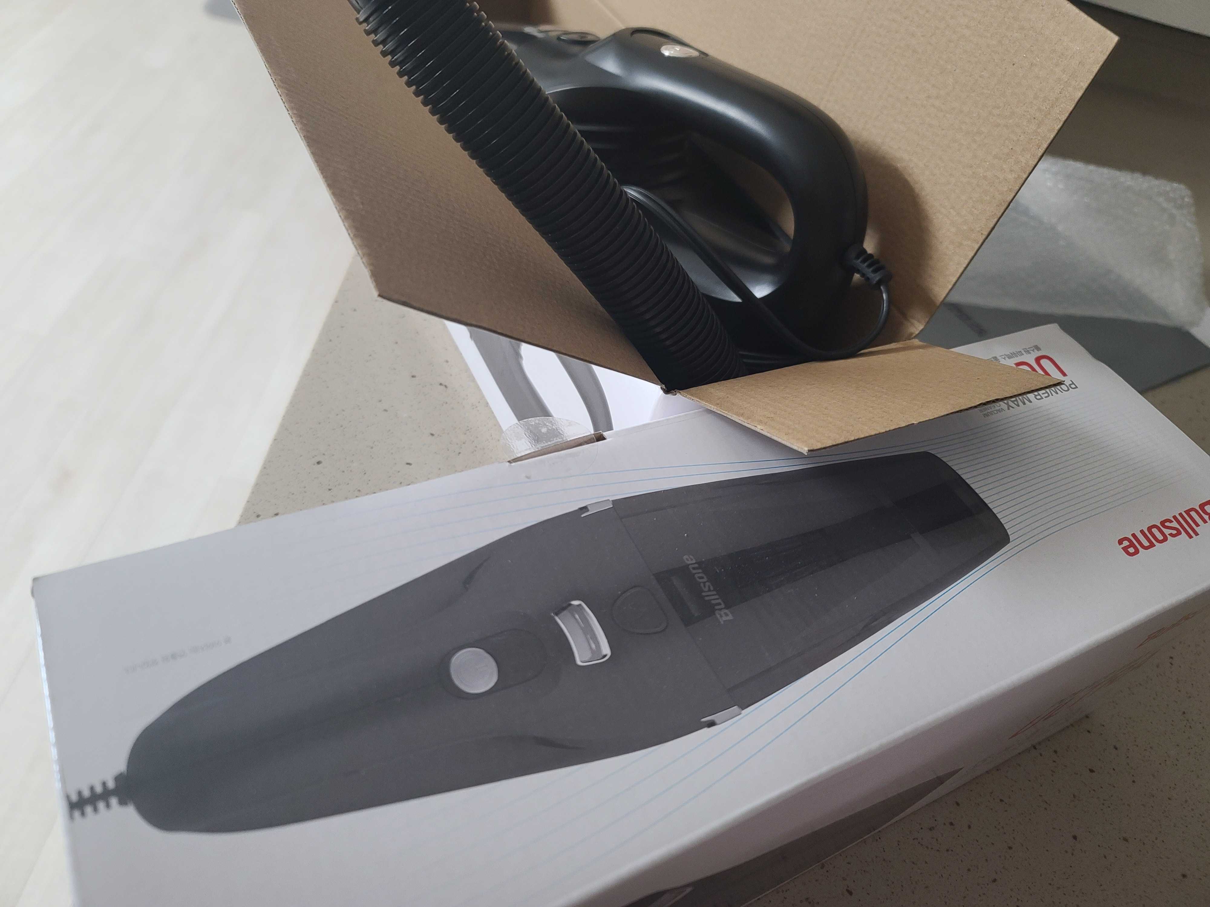 세차장에서 돈내고 사용하는 진공청소기에는 비교할 수 없지만 전에 구입했던 청소기에 비해 많이 좋아진거 같고 만족스러워요