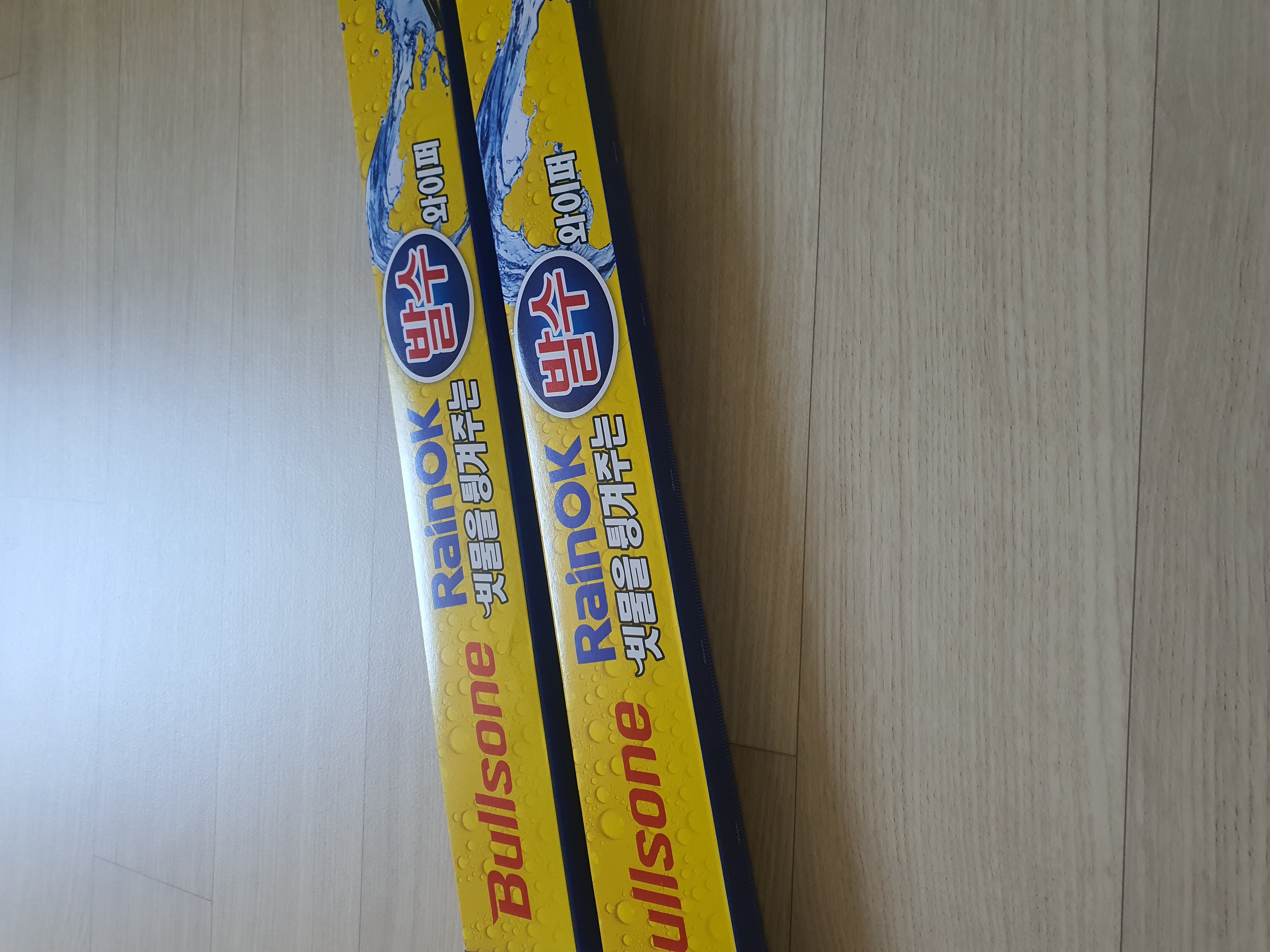 유막인건지 와이퍼교체시기인지