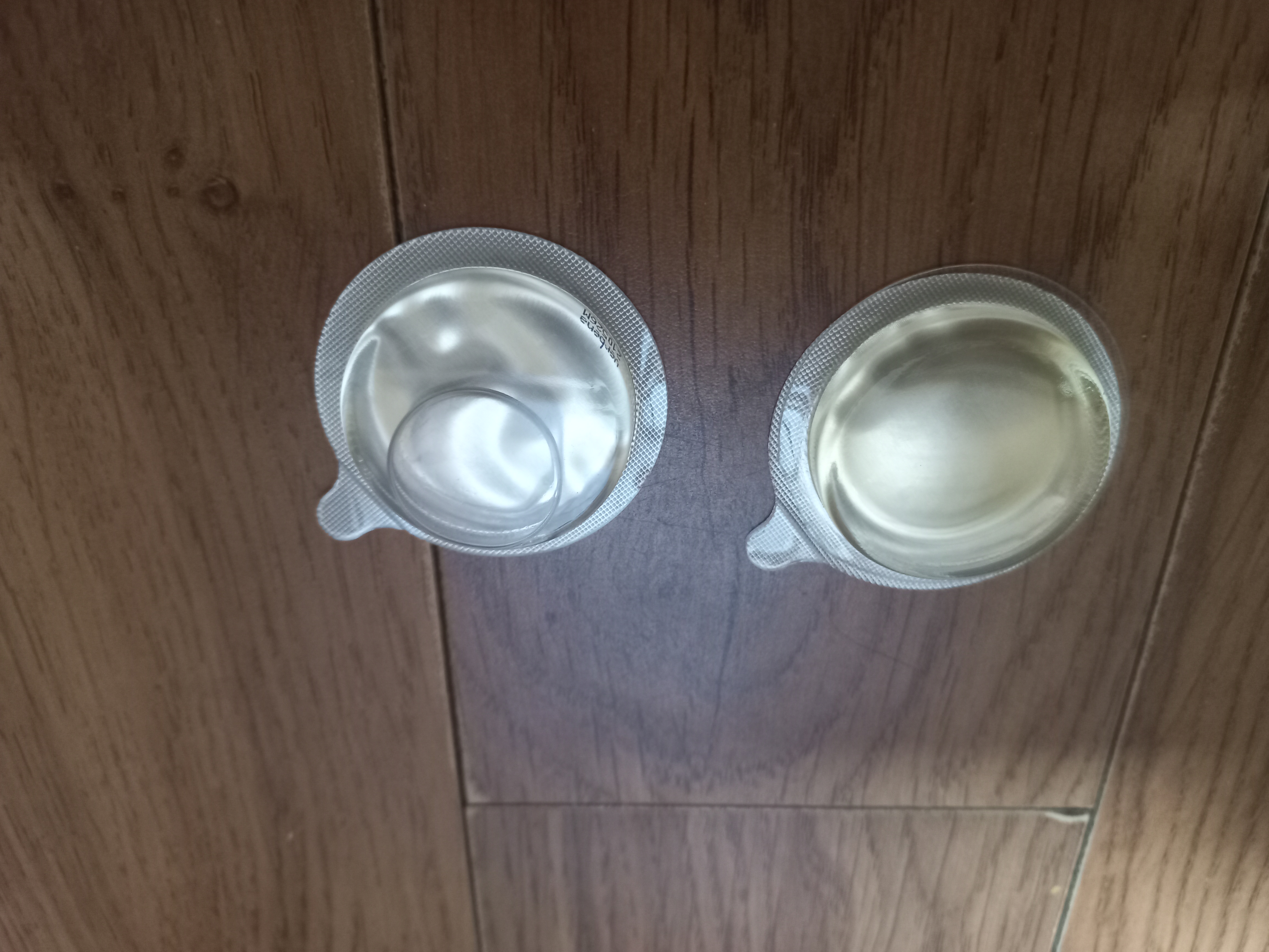 제품이 뜯어져서 왔습니다