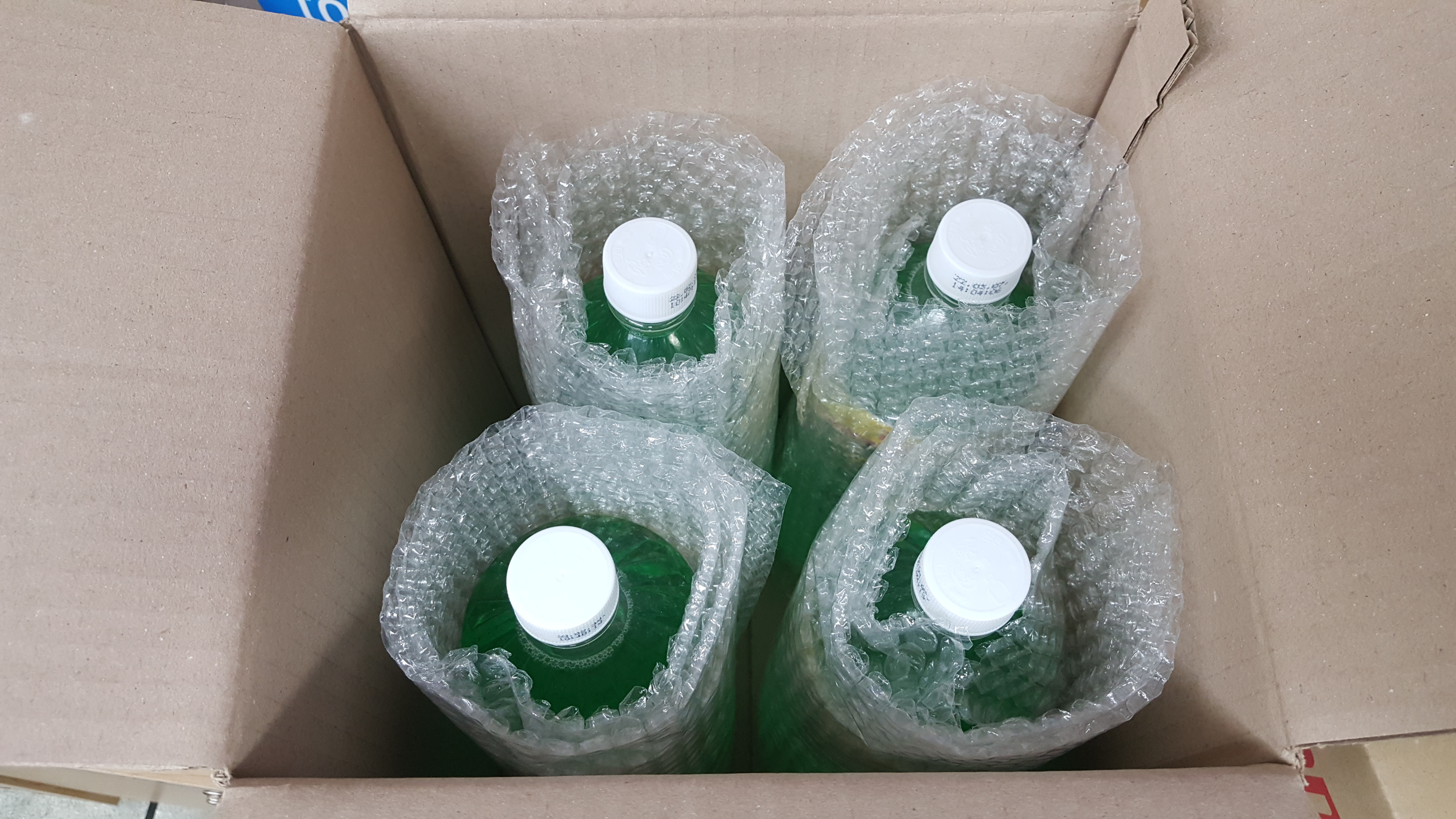 저렴하게 구매해서 직원들과 나누윘습니다