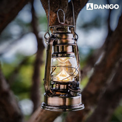 add_vintage_lantern_20221101_805087.jpg